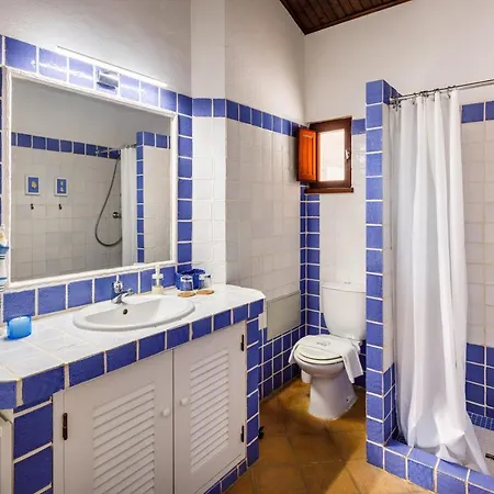 Pura Vida Falesia By The Portuguese Butler